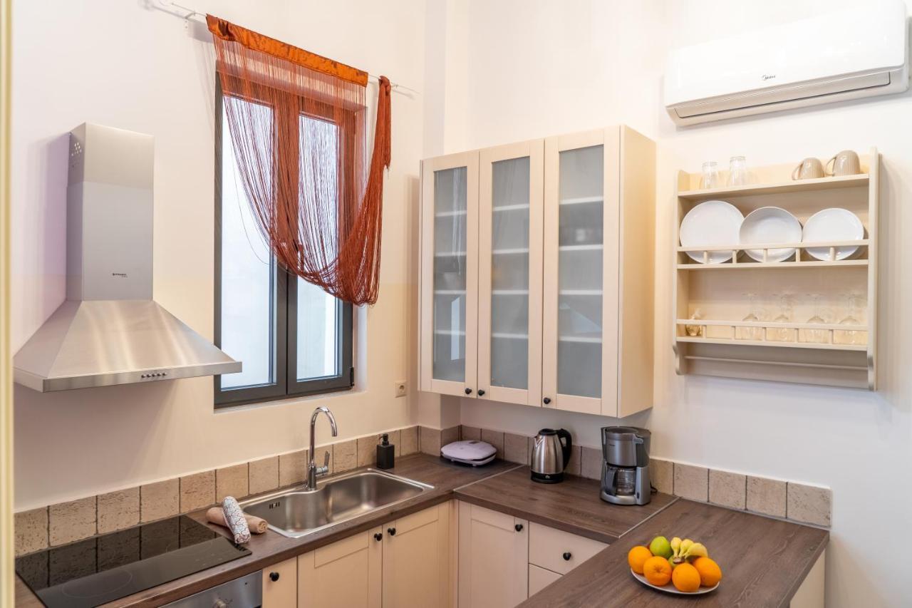 Апартаменты Quattro Domus 4-Historical Townhouse Ираклион Экстерьер фото