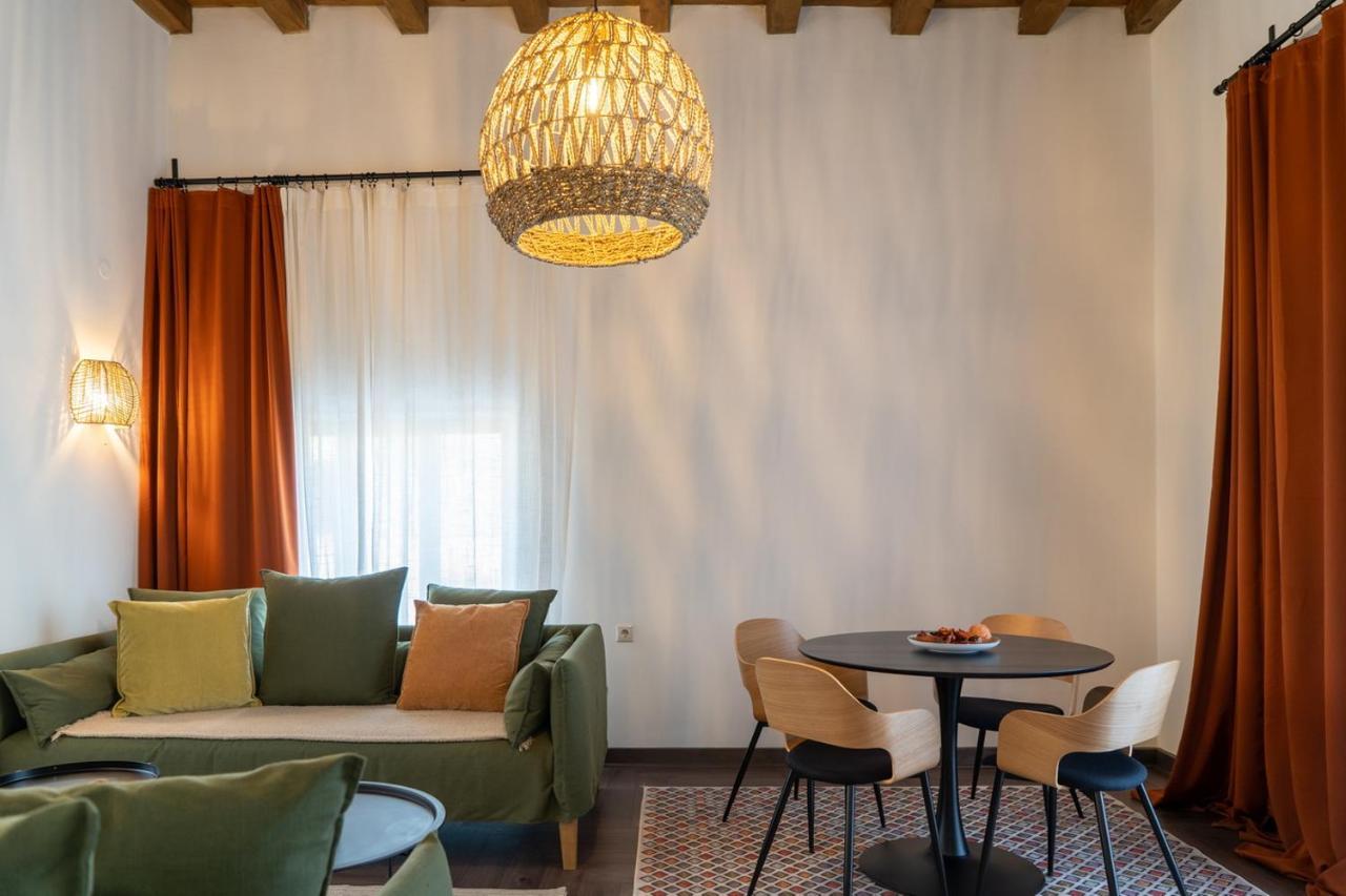 Апартаменты Quattro Domus 4-Historical Townhouse Ираклион Экстерьер фото